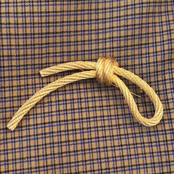 Dior Gold Rope Brooch - Picture 2 of 3